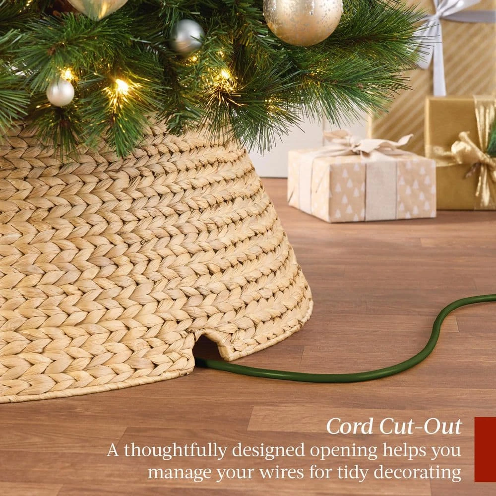 Best Choice Products 24 In. D Natural Woven Hyacinth Christmas Tree Collar With Cord Cut-Out 3 Best Choice Products 24 In. D Natural Woven Hyacinth Christmas Tree Collar With Cord Cut-Out - Image 3