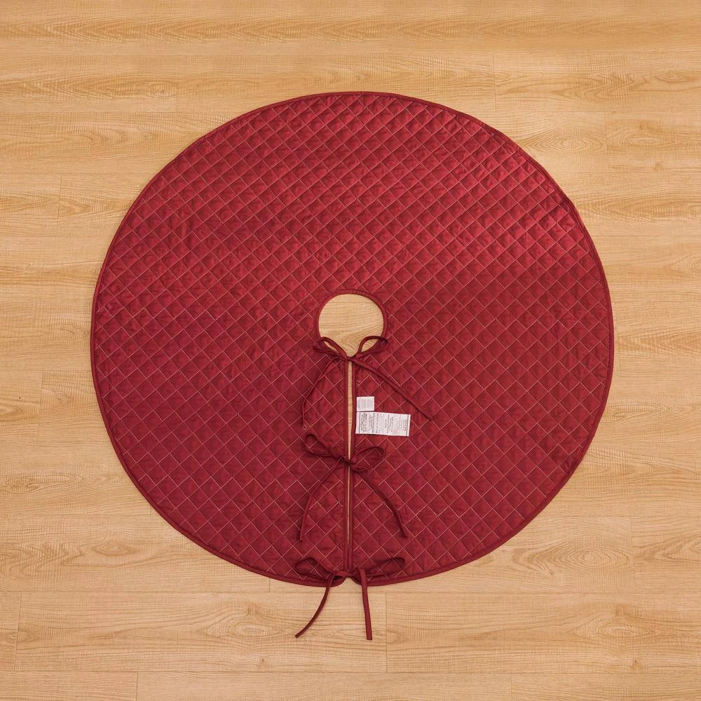 48 In. Vintage Truck Polyester Microfiber Quilted Tree Skirt 7 48 In. Vintage Truck Polyester Microfiber Quilted Tree Skirt - Image 7