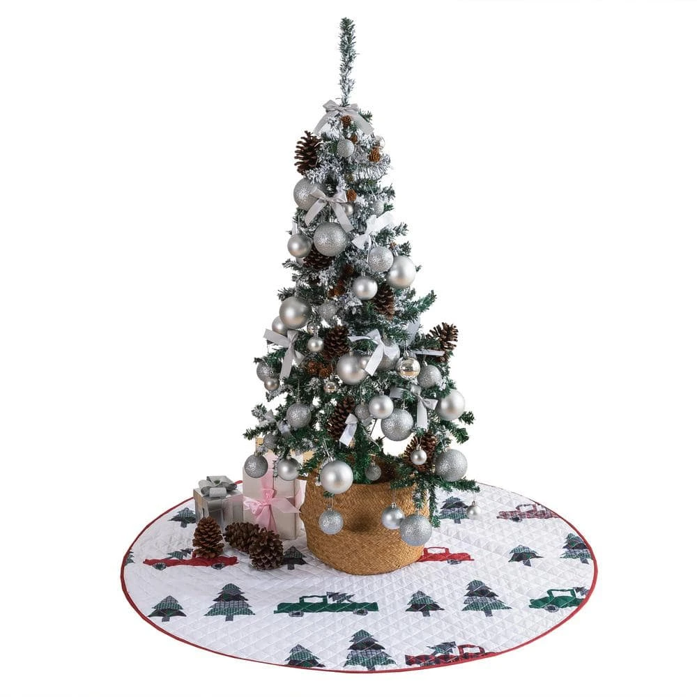 48 In. Vintage Truck Polyester Microfiber Quilted Tree Skirt 1 48 In. Vintage Truck Polyester Microfiber Quilted Tree Skirt