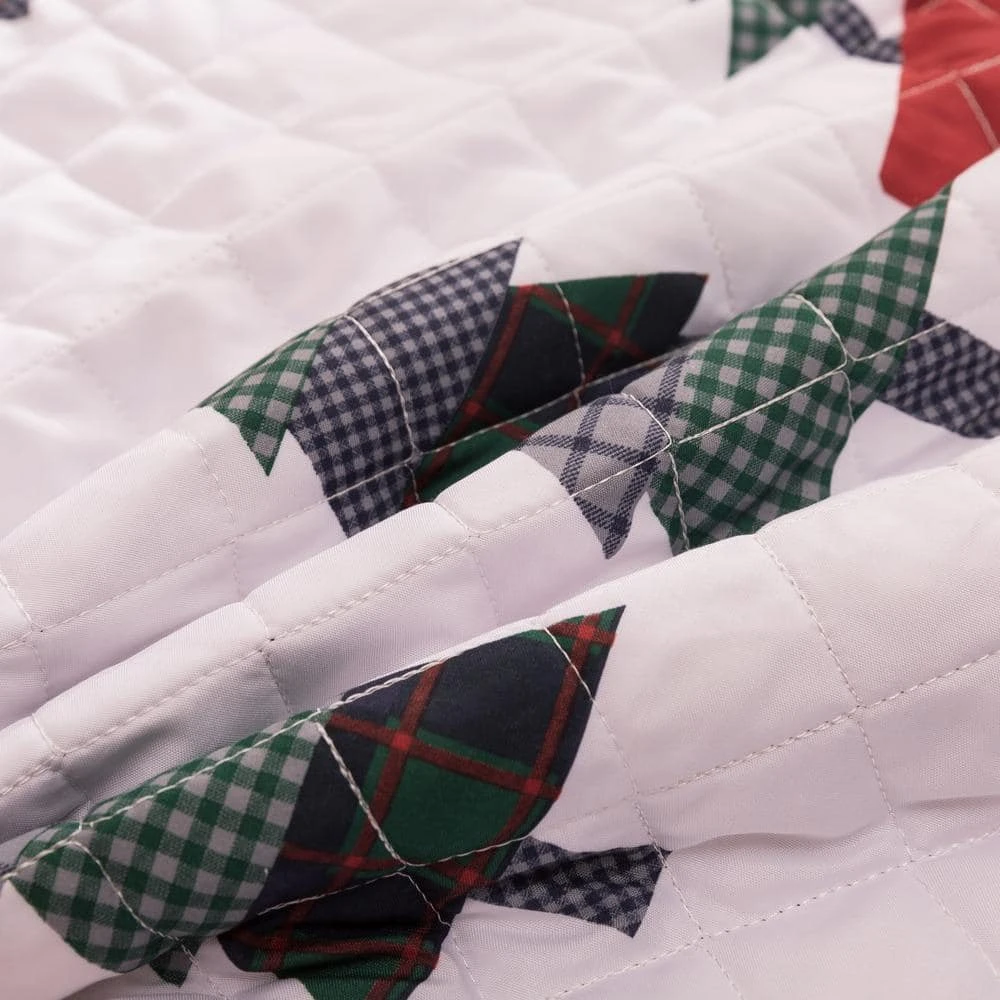 48 In. Vintage Truck Polyester Microfiber Quilted Tree Skirt 11 48 In. Vintage Truck Polyester Microfiber Quilted Tree Skirt - Image 11