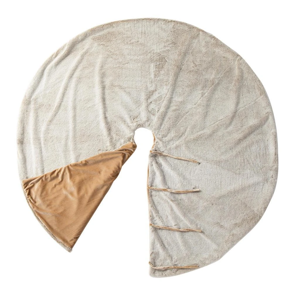 60 In. D Oversized Milk Coffee Brown Reversible Faux Rabbit Fur/Korean Fleece Christmas Tree Skirt 8 60 In. D Oversized Milk Coffee Brown Reversible Faux Rabbit Fur/Korean Fleece Christmas Tree Skirt - Image 8