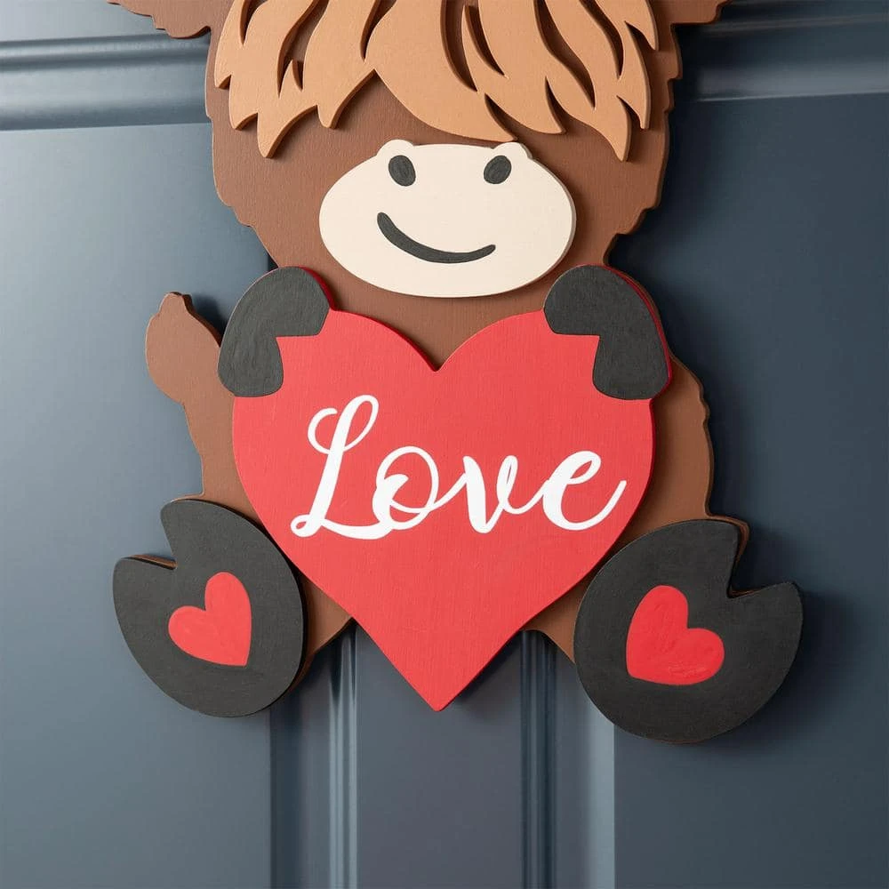 18 In. H Valentine's Wooden Highland Cow With Heart Door Hanger 7 18 In. H Valentine's Wooden Highland Cow With Heart Door Hanger - Image 7