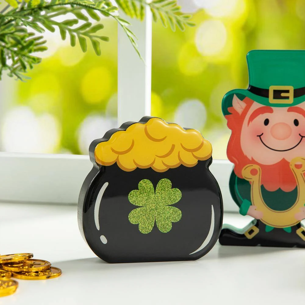 6 In. H St Patrick's Epoxy Wooden Shamrock & Pot Of Gold & Leprechaun Table Decor(Set Of 4) 8 6 In. H St Patrick's Epoxy Wooden Shamrock & Pot Of Gold & Leprechaun Table Decor(Set Of 4) - Image 8