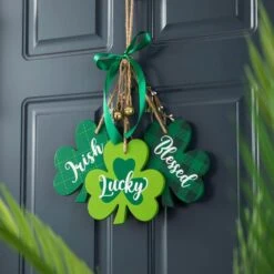 18.50 In. H St. Patrick's Wooden Shamrock Door Hanger -The Home Depot Shop glitzhome seasonal decorations 2032900007 77 1000