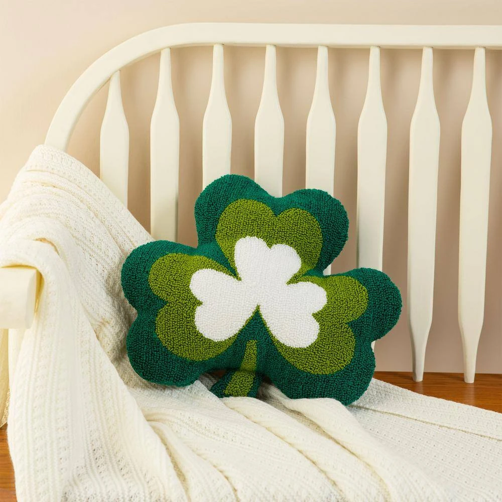 14 In. H St. Patrick's Hooked Shamrock-shaped Pillow 9 14 In. H St. Patrick's Hooked Shamrock-shaped Pillow - Image 9