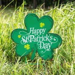 24 In. H St. Patrick's Metal Shamrock Yard Stake Or Wall Decor 12 24 In. H St. Patrick's Metal Shamrock Yard Stake Or Wall Decor -The Home Depot Shop glitzhome seasonal decorations 2033200006 1f 1000