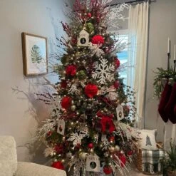 Northlight 9 In. Red And Green Plaid Christmas Present Decoration With Bow -The Home Depot Shop northlight christmas centerpieces 34302448 31 1000