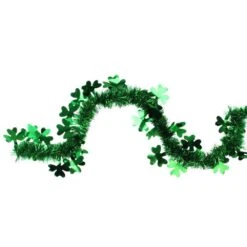 Northlight 300 In. Unlit Green St. Patrick's Day Irish Shamrock Tinsel Garland