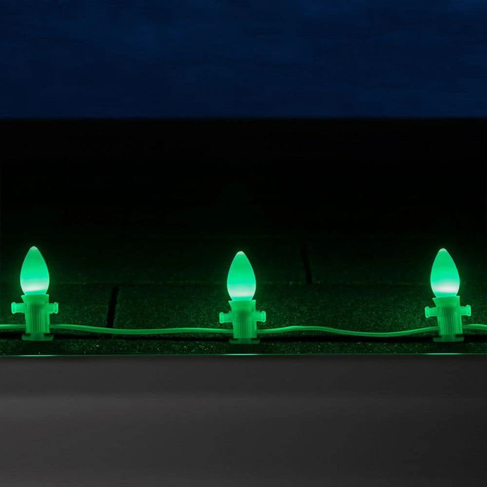 OptiCore C7 LED Green Smooth/Opaque Shatter-Resistant Christmas Light Bulbs (25-Pack) 4 OptiCore C7 LED Green Smooth/Opaque Shatter-Resistant Christmas Light Bulbs (25-Pack) - Image 4